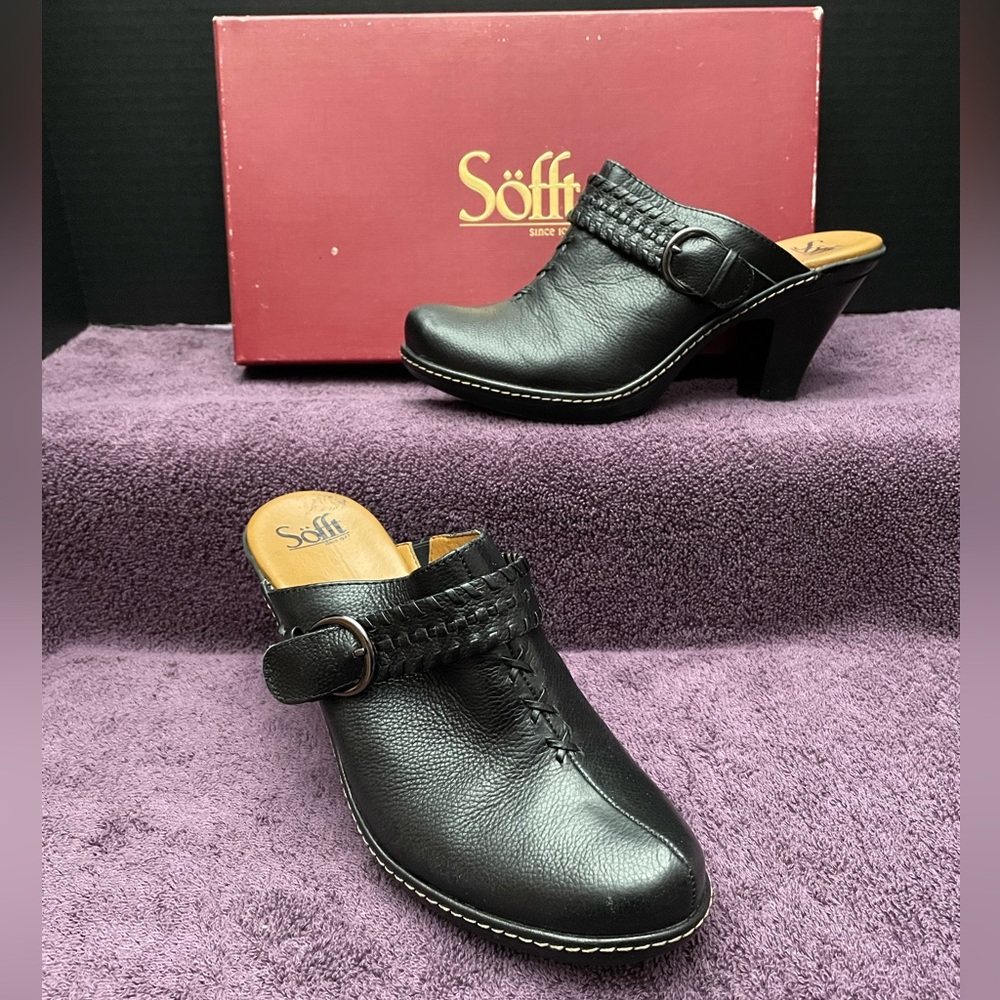 Sofft Black Cassi Heeled Clogs